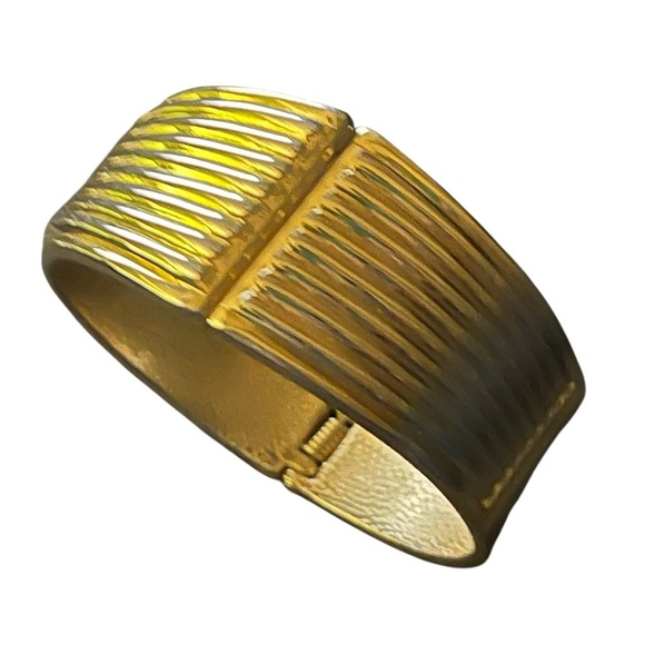 Vintage Art Deco Style Ribbed Gold Tone Clamp Clamper Bangle Bracelet - Picture 3 of 6